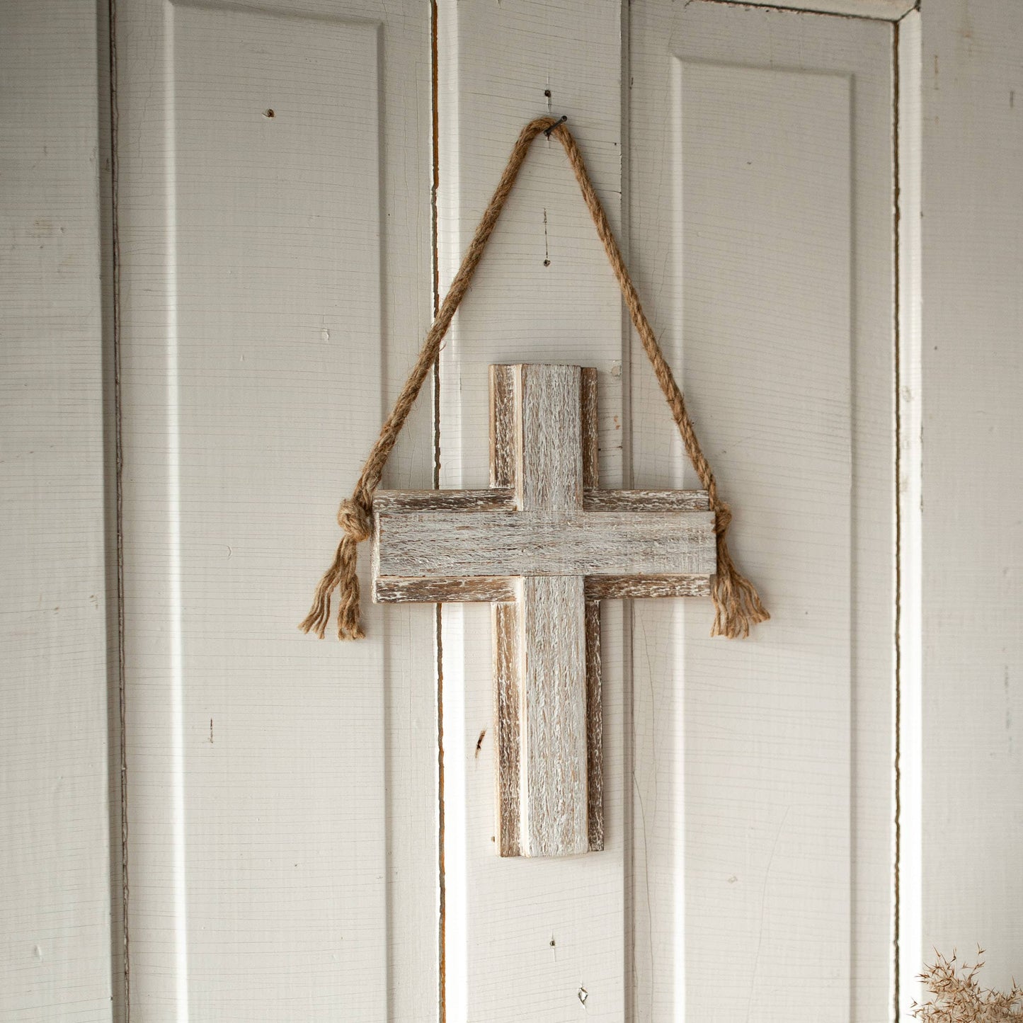 Foreside H & G - Kacy Creative Hanging Cross - Easter