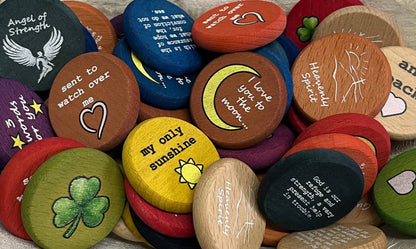 SHOPGIVECOURAGE - Inspirational Wood Coin Token - I love you to the moon