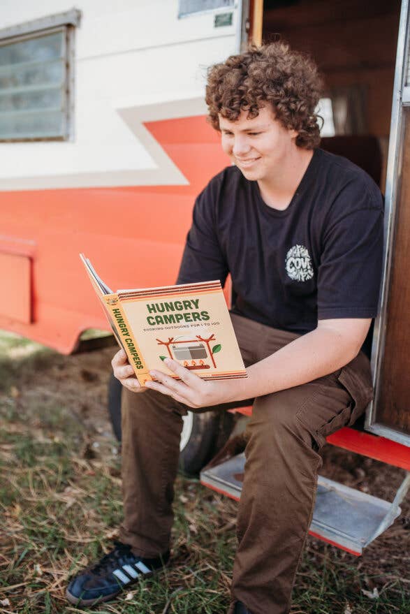 Gibbs Smith - Hungry Campers, new edition: Cooking Outdoors for 1 to 100